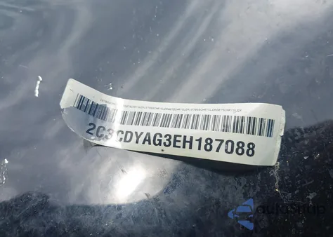 2014 Dodge Challenger Sxt z USA, uszkodzony, nr VIN 2C3CDYAG3EH187088